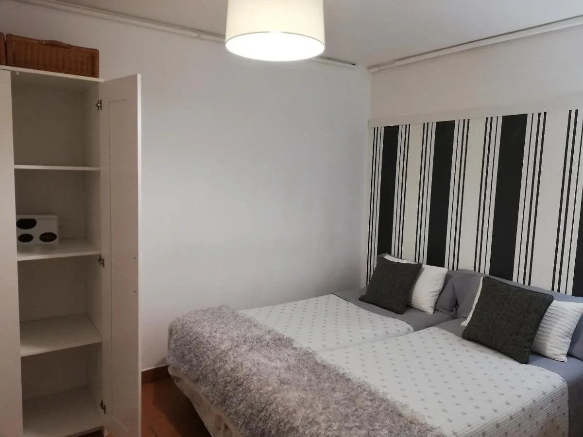 Apto. Mundaka en vivienda- 1 linea de costa- Parking-Wifi. Apartamento